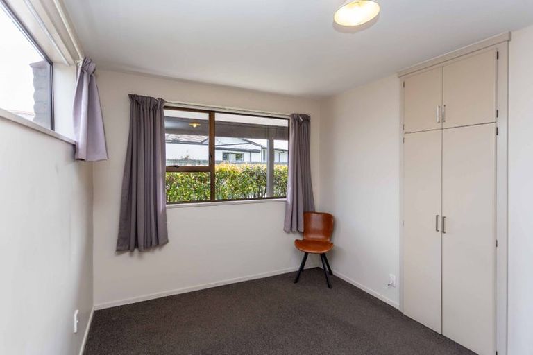 Photo of property in 60b Mcfaddens Road, St Albans, Christchurch, 8052