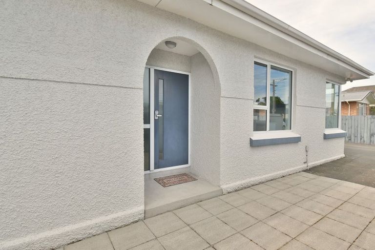 Photo of property in 2 Cashel Street, South Dunedin, Dunedin, 9012