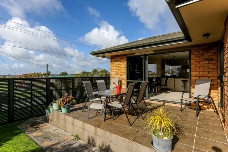 Photo of property in 20 Barrett Road, Whalers Gate, New Plymouth, 4310