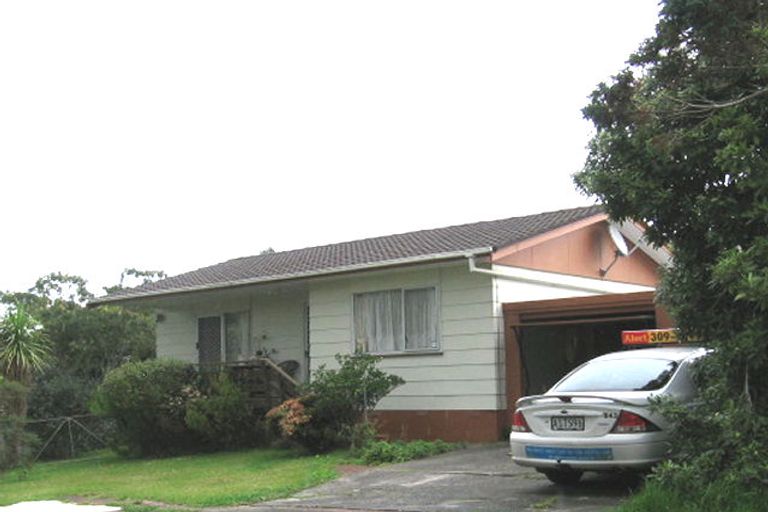Photo of property in 1/29 Afton Place, Ranui, Auckland, 0612