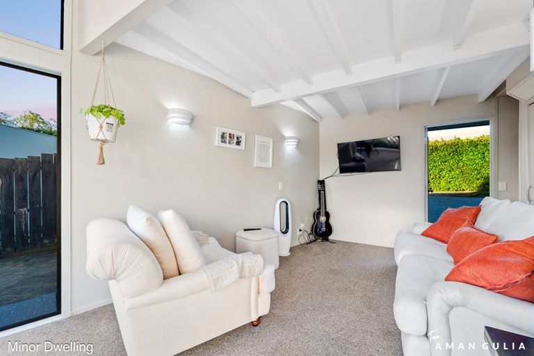 Photo of property in 33 Waipuia Place, Greenhithe, Auckland, 0632