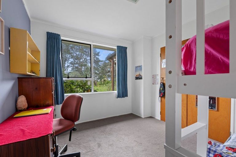 Photo of property in 83 Aquarius Drive, Kawaha Point, Rotorua, 3010
