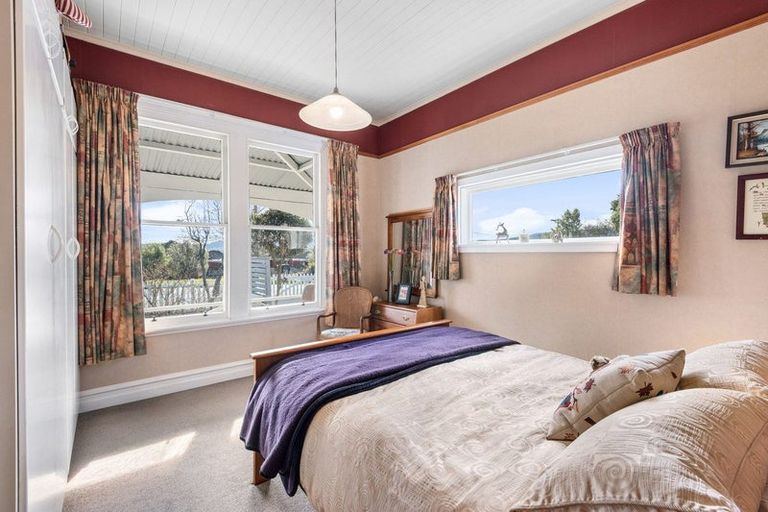 Photo of property in 56 Gladstone Road North, Mosgiel, 9024