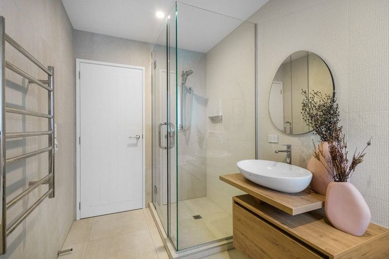 Photo of property in 8 Whitburn Avenue, Halswell, Christchurch, 8025