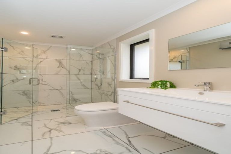 Photo of property in 4 Nore Street, Waihola, Milton, 9073