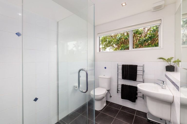 Photo of property in 5 Emerson Crescent, Diamond Harbour, Lyttelton, 8971