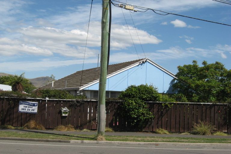 Photo of property in 2 Ruru Road, Linwood, Christchurch, 8062