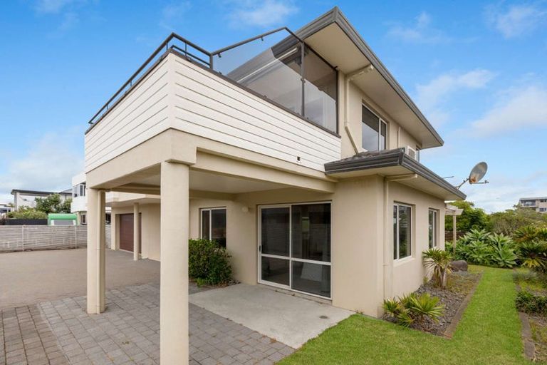 Photo of property in 418b Oceanbeach Road, Mount Maunganui, 3116