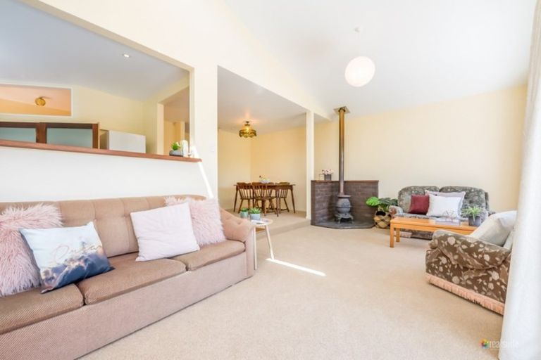 Photo of property in 144b Seddon Street, Naenae, Lower Hutt, 5011