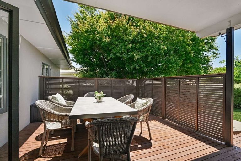 Photo of property in 5 Totara Street, Taradale, Napier, 4112