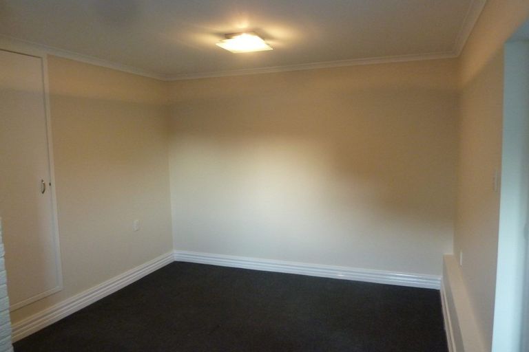 Photo of property in 1/65 Salamanca Road, Sunnynook, Auckland, 0620