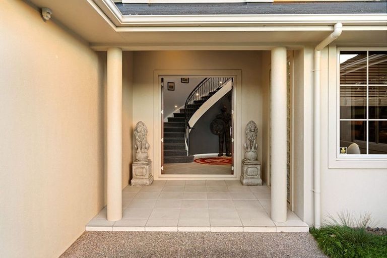 Photo of property in 18 Raungawari Drive, Huntington, Hamilton, 3210