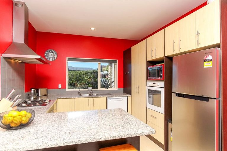 Photo of property in 51 Penrod Drive, Bell Block, New Plymouth, 4312