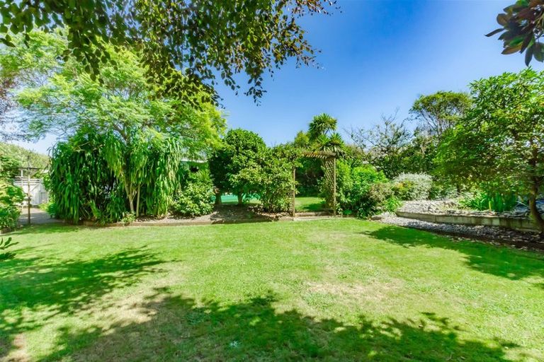 Photo of property in 26 Sunshine Avenue, Paraparaumu, 5032