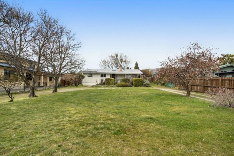 Photo of property in 168 Upton Street, Wanaka, 9305