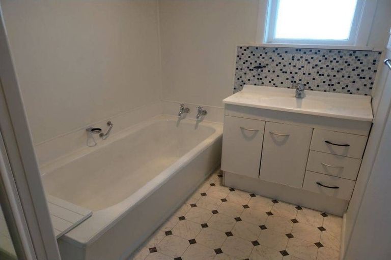 Photo of property in 82 Totara Street, Lansdowne, Masterton, 5810