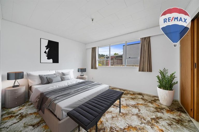 Photo of property in 2/8 Wilford Street, Wallaceville, Upper Hutt, 5018