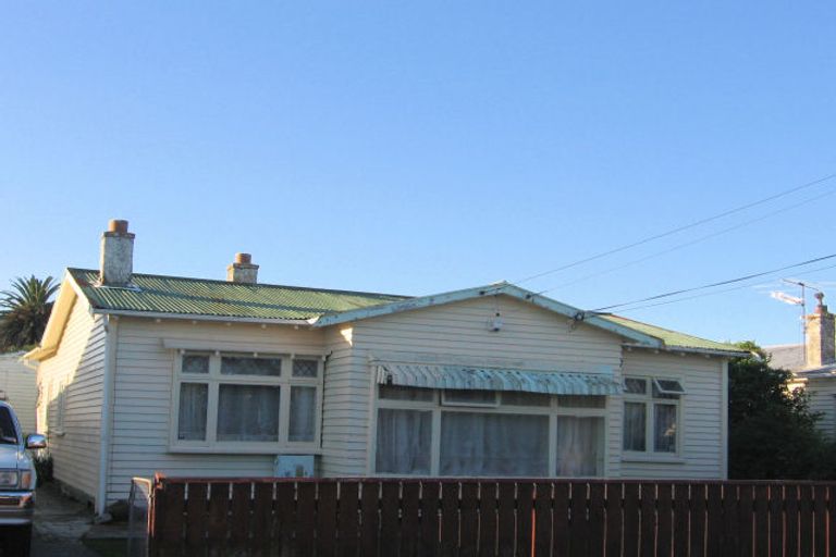 Photo of property in 5 Montague Street, Alicetown, Lower Hutt, 5010