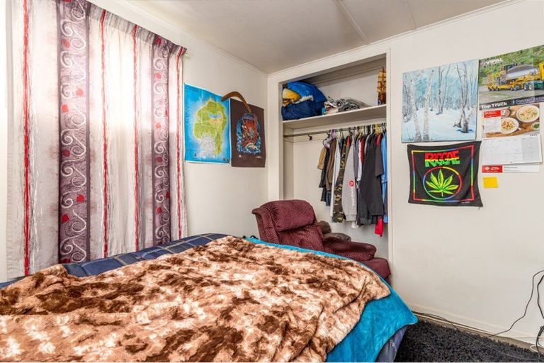 Photo of property in 24 Neal Street, Temuka, 7920