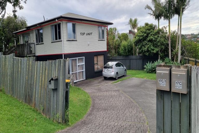 Photo of property in 17c Arran Road, Browns Bay, Auckland, 0630