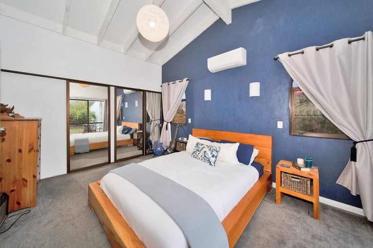 Photo of property in 20 Puketotara Street, Highlands Park, New Plymouth, 4312