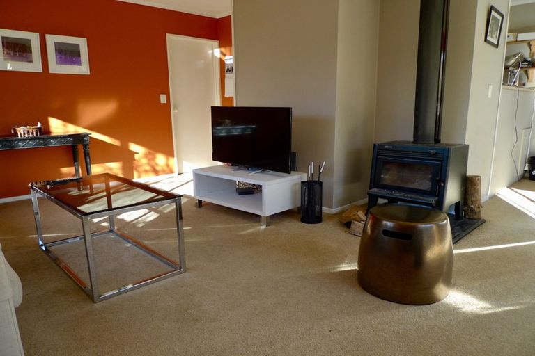 Photo of property in 175 Te Moana Road, Waikanae, 5036