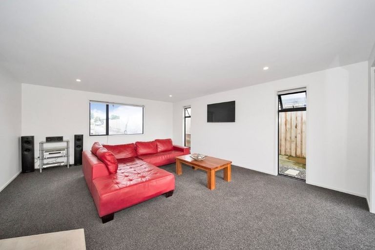 Photo of property in 44 Camellia Avenue, Bell Block, New Plymouth, 4312