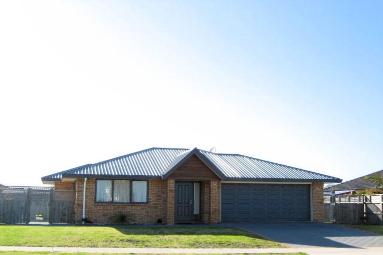 Photo of property in 6 Ohuirehe Road, Coastlands, Whakatane, 3120