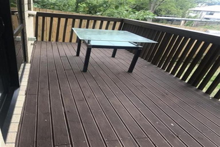 Photo of property in 2/20 Wedgwood Avenue, Mangere East, Auckland, 2024