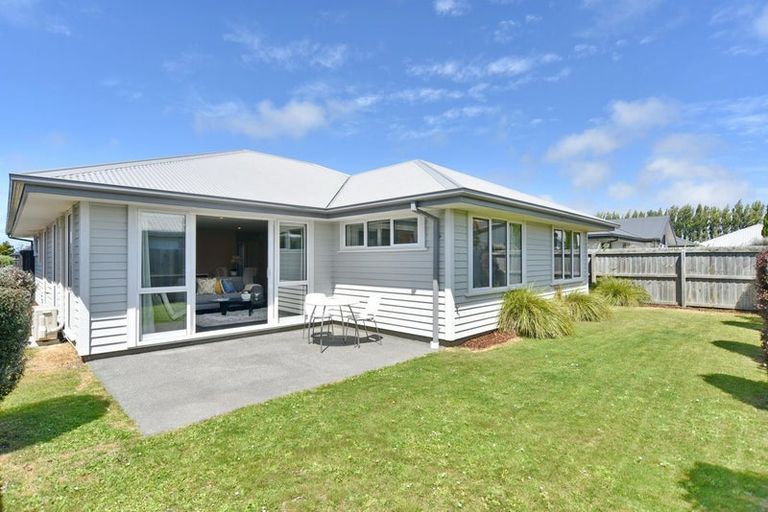 Photo of property in 7 Booth Way, Belfast, Christchurch, 8051