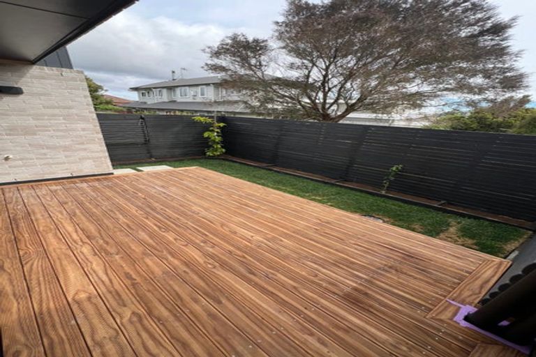 Photo of property in 41 Shortt Avenue, Mangere Bridge, Auckland, 2022