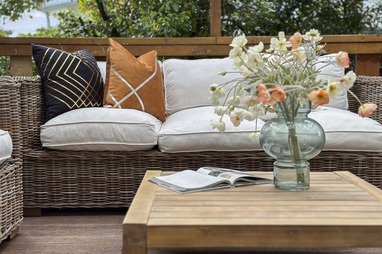 Photo of property in 158 View Road, Sunnyvale, Auckland, 0612