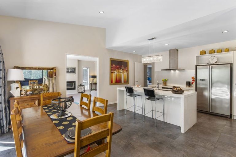 Photo of property in 3 Wood Leigh, Paraparaumu Beach, Paraparaumu, 5032