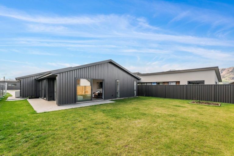 Photo of property in 53 Longview Drive, Lake Hawea, 9382