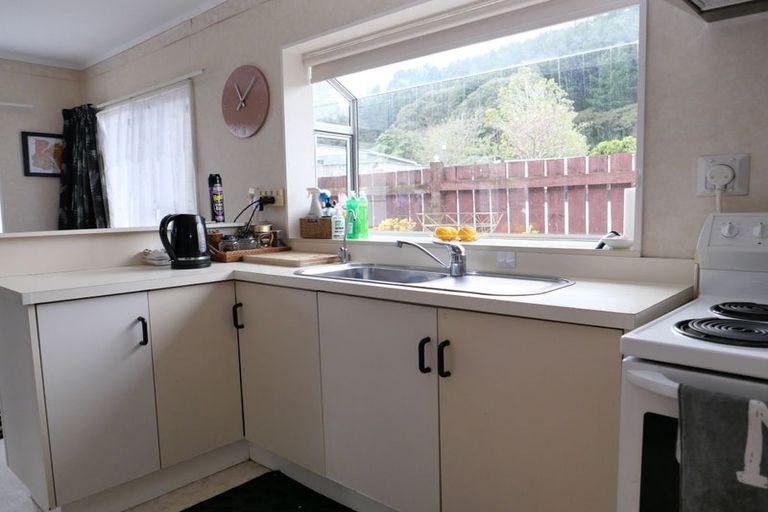 Photo of property in 15 Kaimanawa Street, Paraparaumu, 5032