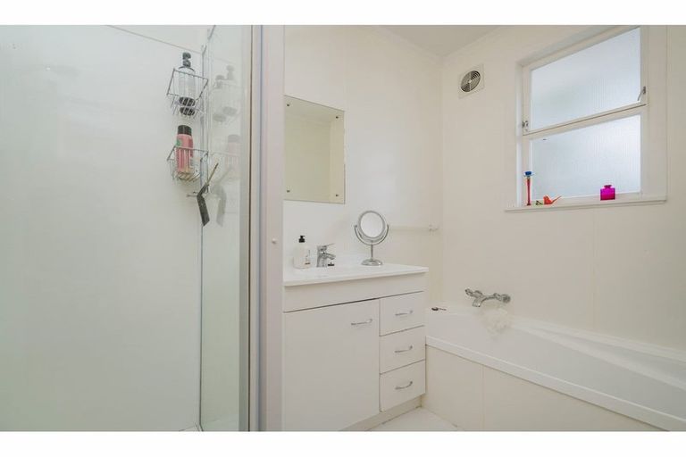 Photo of property in 204 Waikiekie Road, Thames, 3500