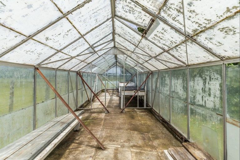 Photo of property in 37 Vista Road, Ohau, Levin, 5570