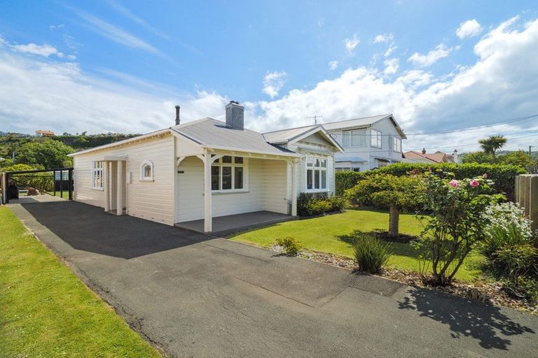 Photo of property in 206 Surrey Street, Saint Clair, Dunedin, 9012