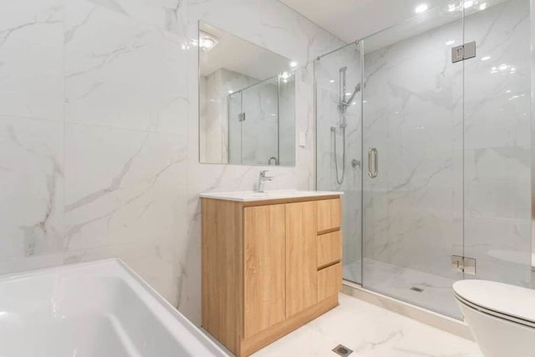 Photo of property in 523b Pakuranga Road, Howick, Auckland, 2010