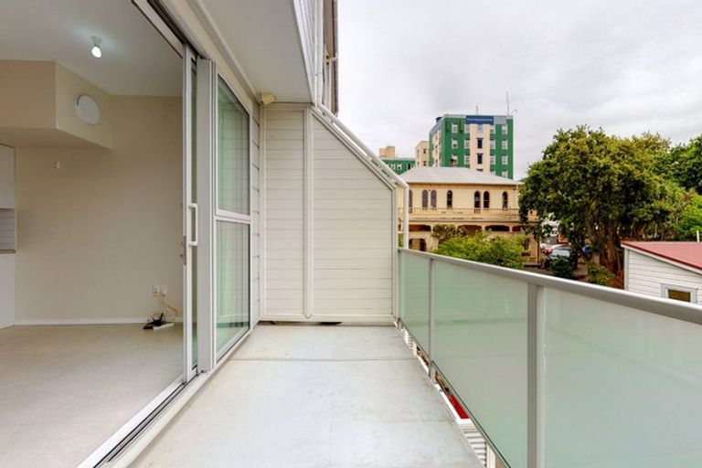 Photo of property in 242 Victoria Street, Te Aro, Wellington, 6011
