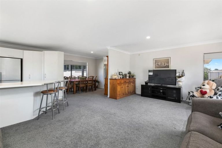 Photo of property in 725a Cameron Road, Tauranga South, Tauranga, 3112
