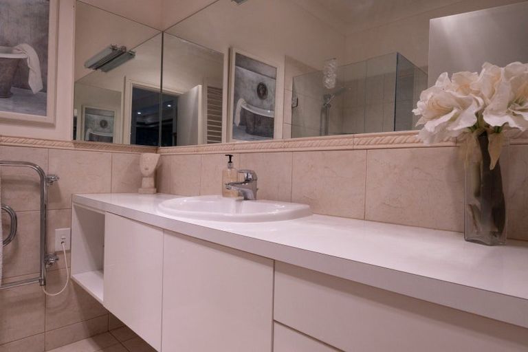 Photo of property in 274 Polson Hill Drive, Aokautere, Palmerston North, 4471