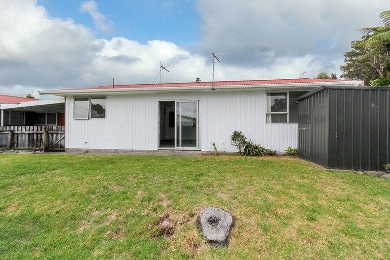 Photo of property in 1/117 Seaview Road, Westown, New Plymouth, 4310