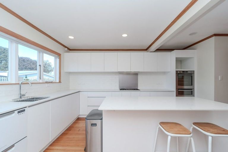 Photo of property in 89 Derwent Street, Island Bay, Wellington, 6023