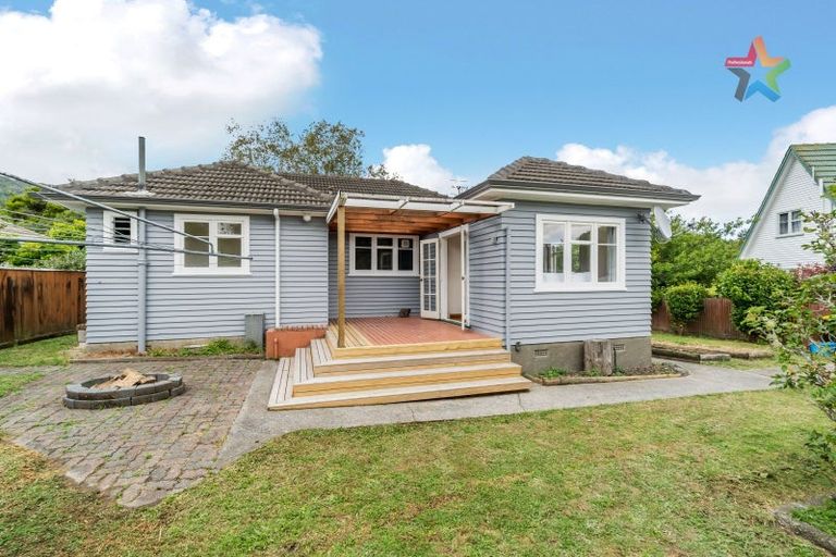 Photo of property in 7 Tawhai Street, Stokes Valley, Lower Hutt, 5019
