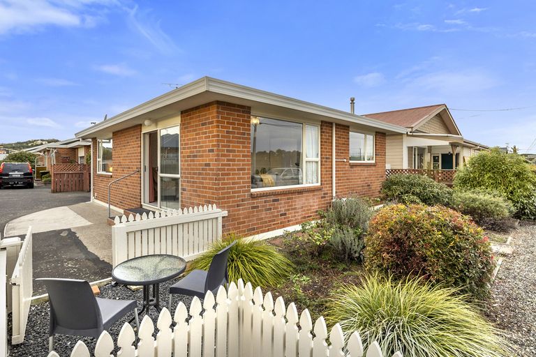 Photo of property in 41a Rona Street, Saint Kilda, Dunedin, 9012