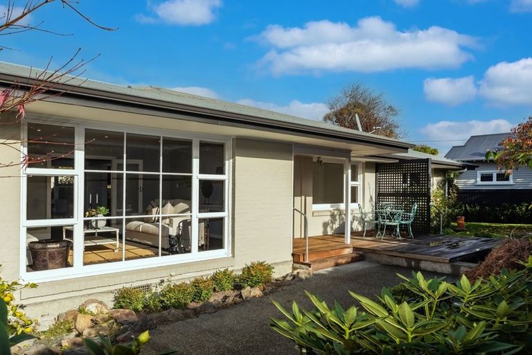 Photo of property in 6 Wroxton Terrace, Merivale, Christchurch, 8014