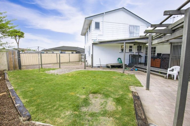 Photo of property in 19 Lichfield Crescent, Tamatea, Napier, 4112