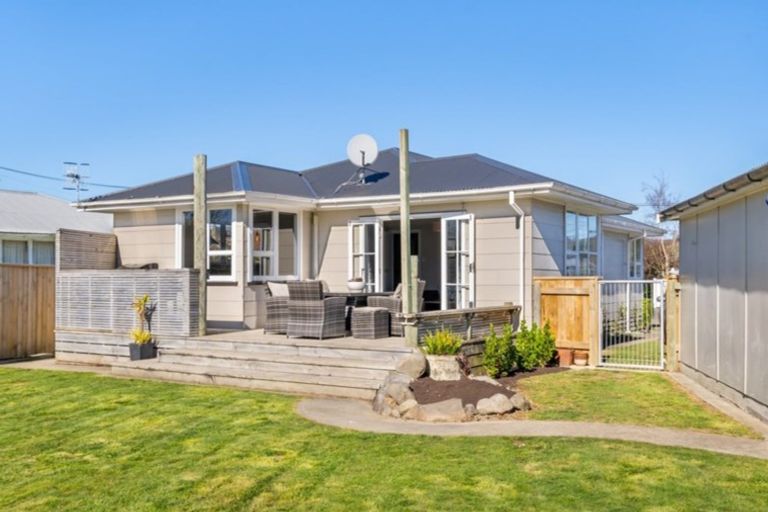 Photo of property in 11 Hector Grove, Trentham, Upper Hutt, 5018
