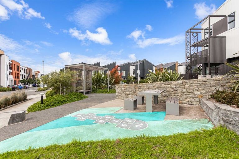 Photo of property in 37 Nugget Avenue, Hobsonville, Auckland, 0616